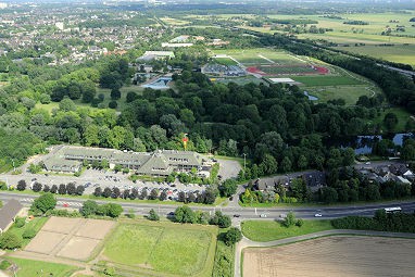 Hotel Moers van der Valk: Außenansicht