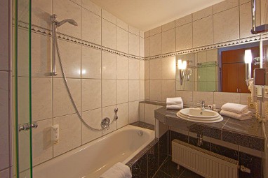 Sport- und Tagungshotel De Poort: Room