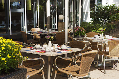 IntercityHotel Magdeburg: Restaurante