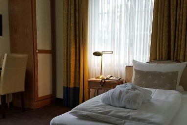 TOP Hotel Jagdschloss Niederwald: Chambre