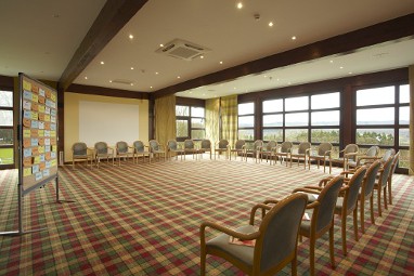 TOP Hotel Jagdschloss Niederwald: Salle de réunion