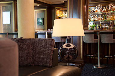 Steigenberger Hotel Der Sonnenhof: Bar/Lounge