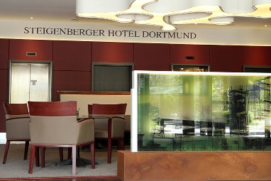 Steigenberger Hotel Dortmund: Lobby