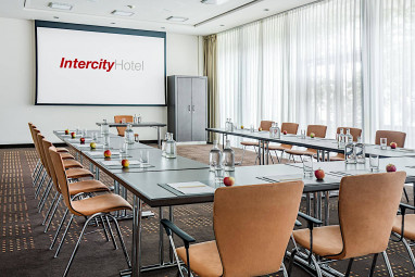 IntercityHotel Hannover: Sala de conferencia