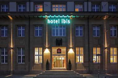 Ibis Karlsruhe City: Buitenaanzicht