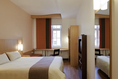 Ibis Karlsruhe City: Kamer