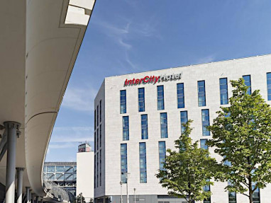 IntercityHotel Berlin Hauptbahnhof : Vista exterior