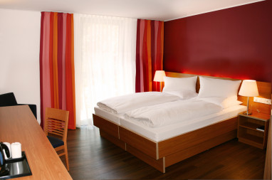 Embrace Hotel Franz: Chambre