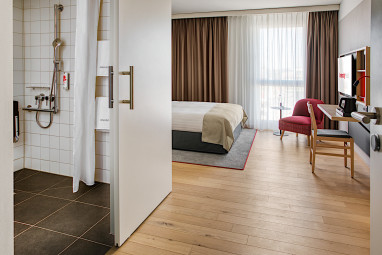 IntercityHotel Heidelberg: Room